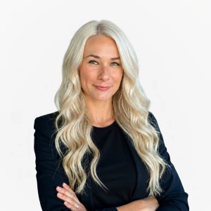 image of agent Kristen Shabdue