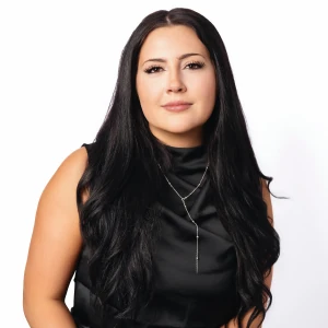 image of agent Caroline Hampton